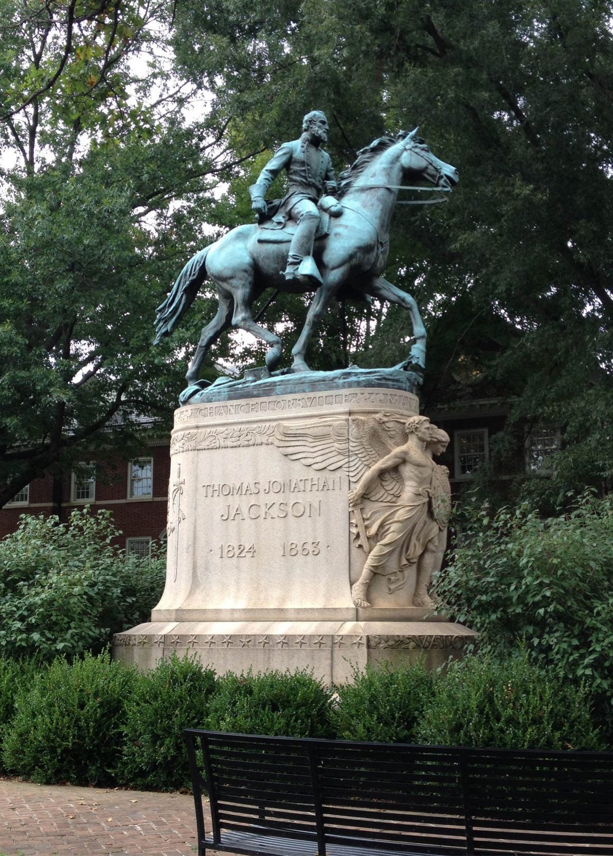a statue of Stonewall Jackson, astride his horse