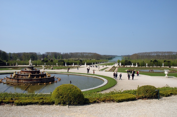 Clear day at Versailles