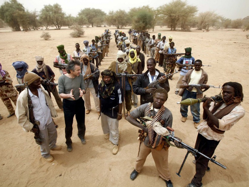 BHL - Darfour 2007.jpg