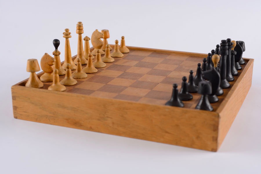chess set used by Jews during the Holocaust